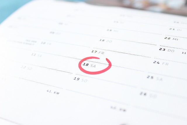 tracking irregular periods in a calendar